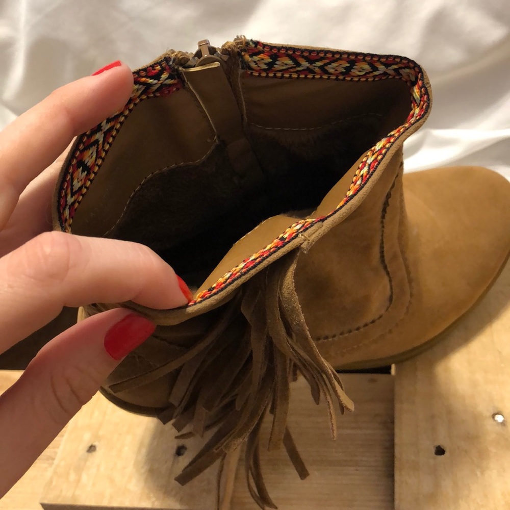 Western Style Boot! - Picture 3 of 4